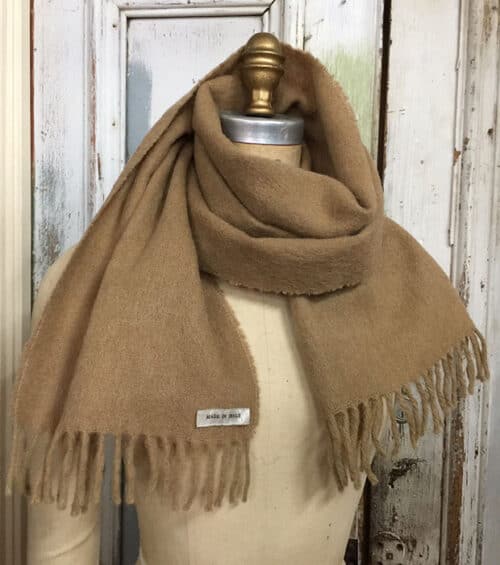 camel-scarf
