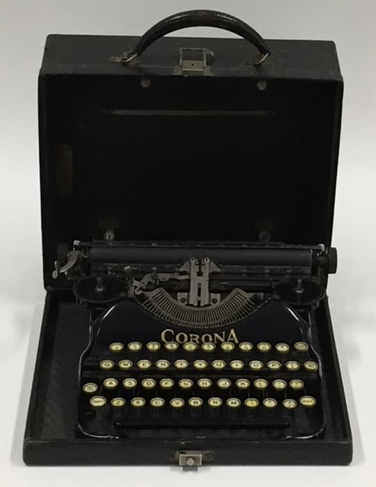 corona-typewriter