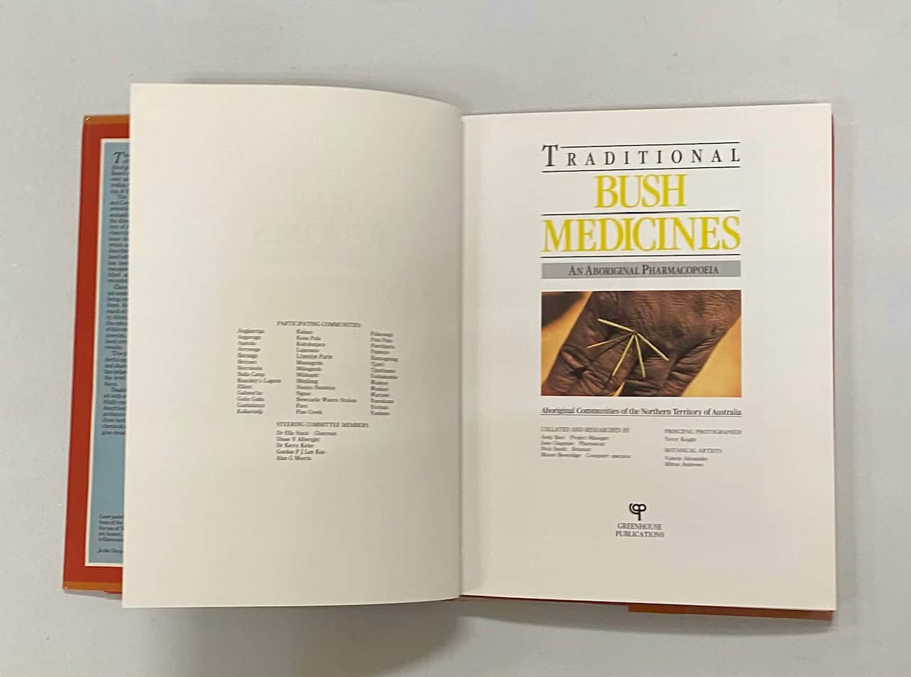 Traditional Bush Medicines, An Aboriginal Pharmacopoeia, Aboriginal Communities of the Northern Territory of Australia 1988 First Ed HBDJ - Image 4