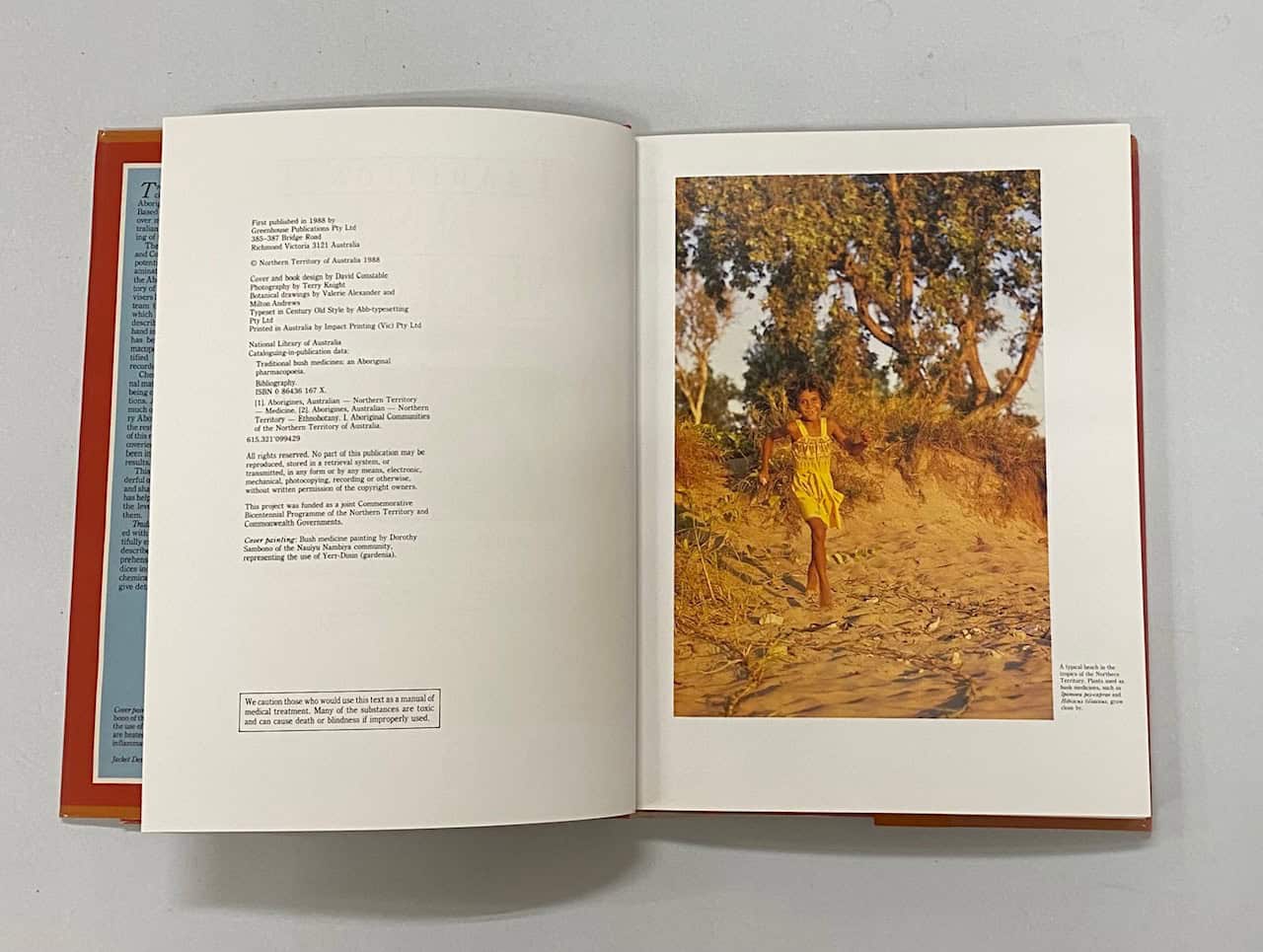 Traditional Bush Medicines, An Aboriginal Pharmacopoeia, Aboriginal Communities of the Northern Territory of Australia 1988 First Ed HBDJ - Image 5